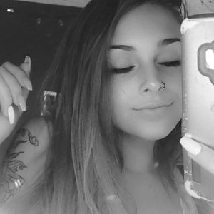 Meet your Posher, Arianna